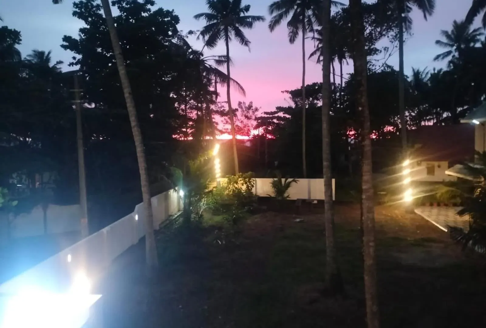 Madhav Mansion Beach Resort 바르칼라 0*,  인도